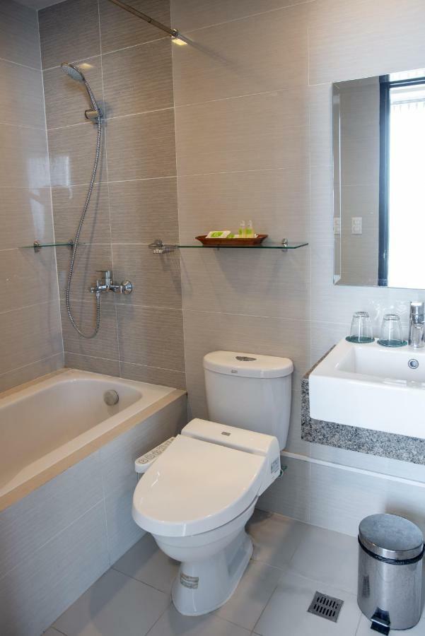C Suites At Mactan Newtown Мактан Номер фото